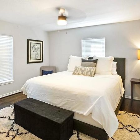 Cozy Heights 2 Bd Bungalow, Walkable Houston Exteriér fotografie